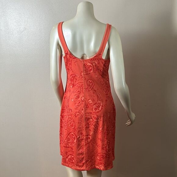 The North Face Dress Womens Size medium Orange Cadence Dress - Picture 4 of 9